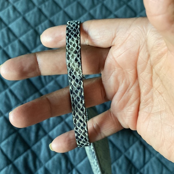 Aimee Kestenberg leather python print wristlet - Picture 8 of 8